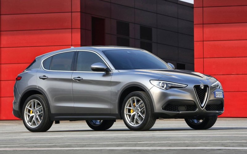 Alfa Romeo кроссовер Stelvio