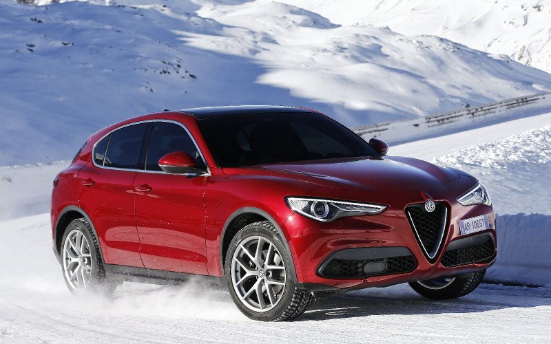 Alfa Romeo кроссовер Stelvio