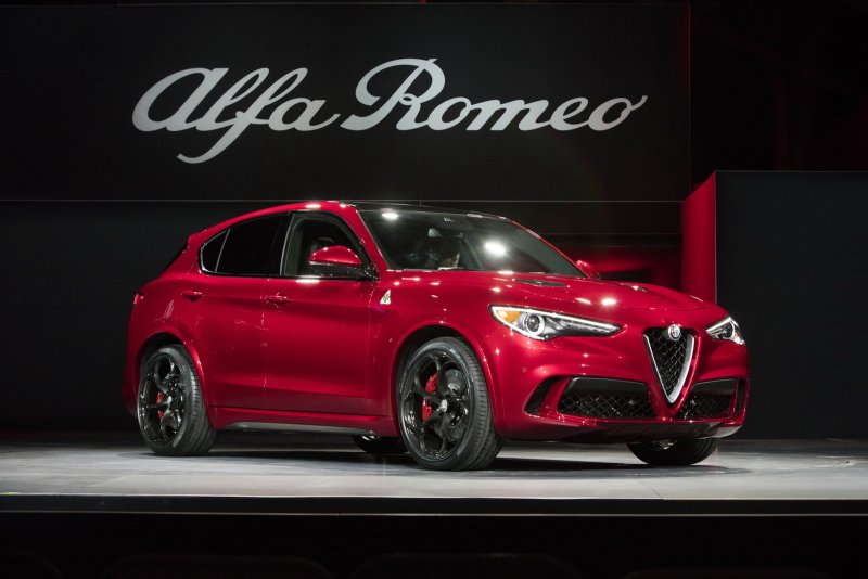 Alfa Romeo кроссовер Stelvio