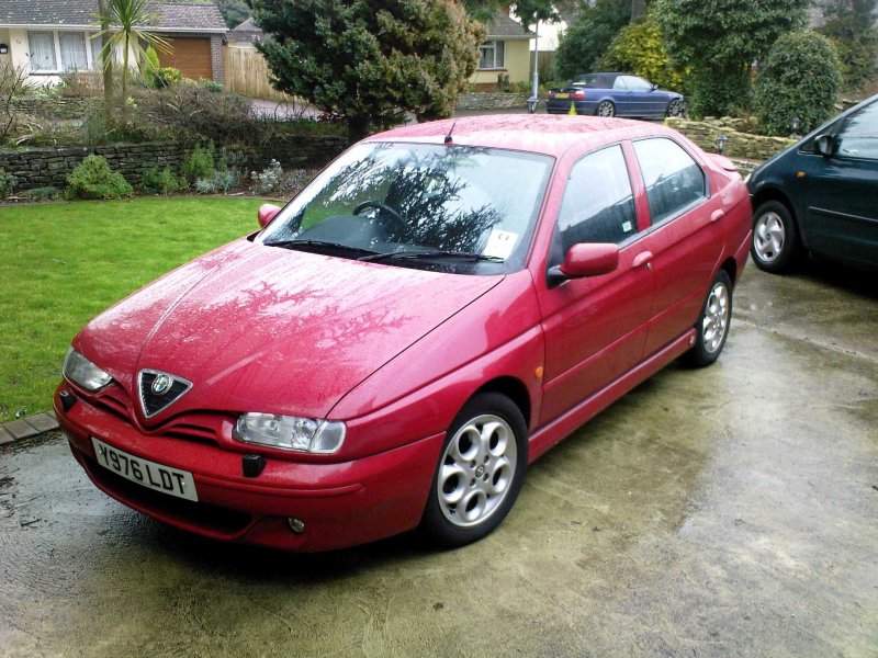 Alfa Romeo 146