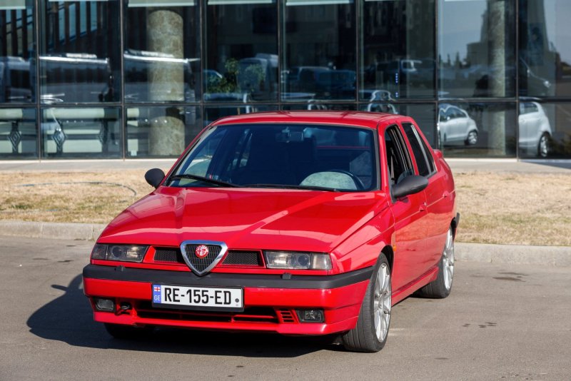 Alfa Romeo 155 v6