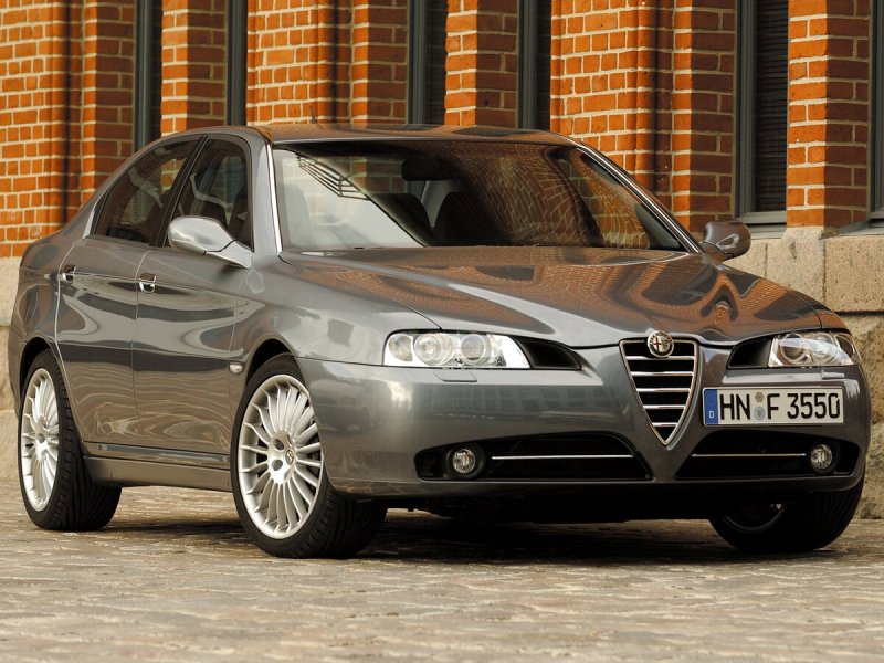 Alfa Romeo 166