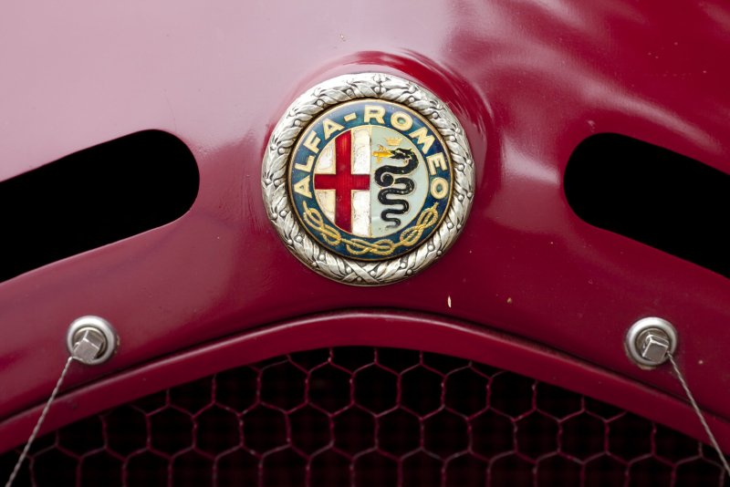 Alfa Romeo logo