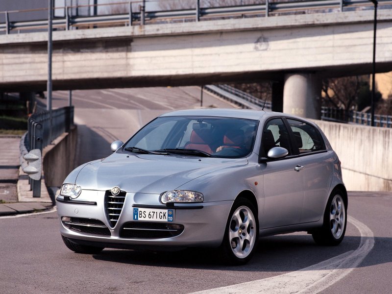 Alfa Romeo 147 2000