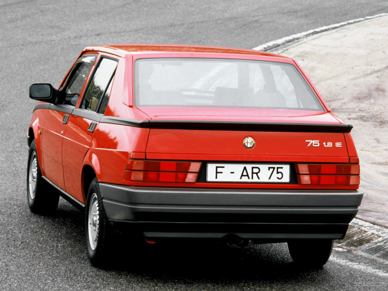 Alfa Romeo 75 1989