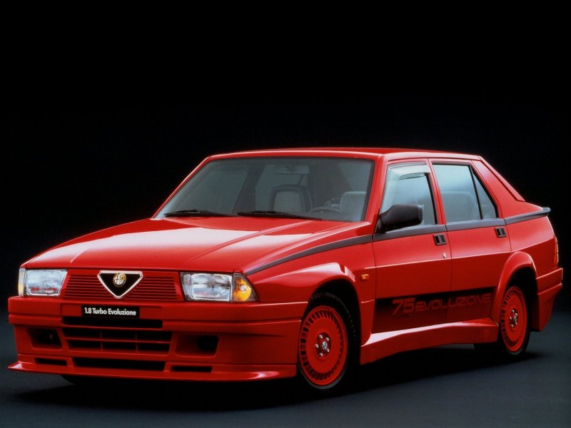 Alfa Romeo 75 1985