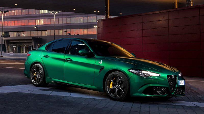 Alfa Romeo Giulia Quadrifoglio Green