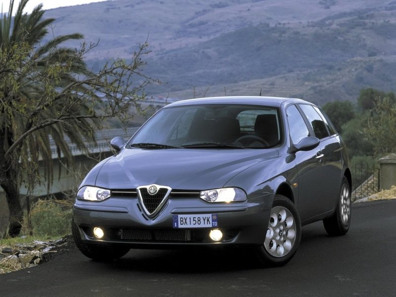 Alfa Romeo 156 i