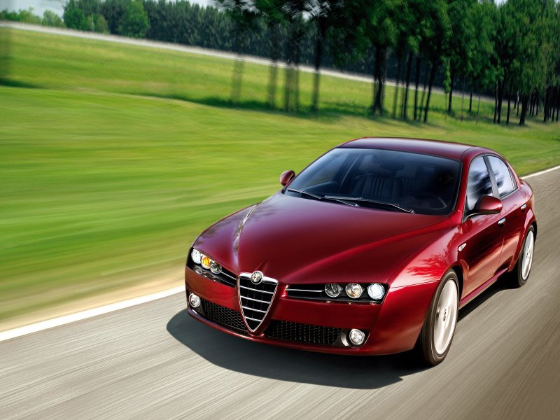 Машина Alfa Romeo 159