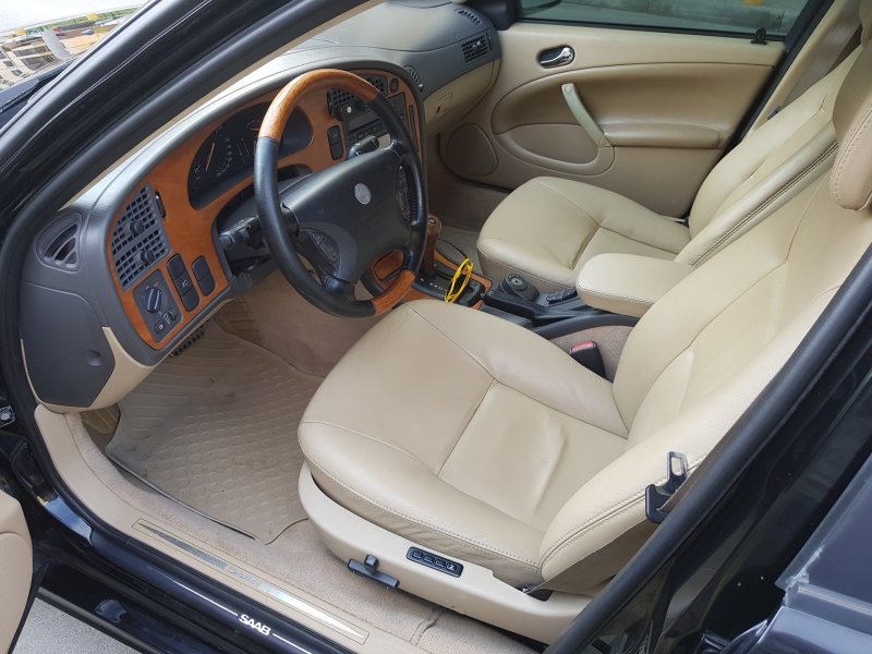 Saab 9-5 2002 салон