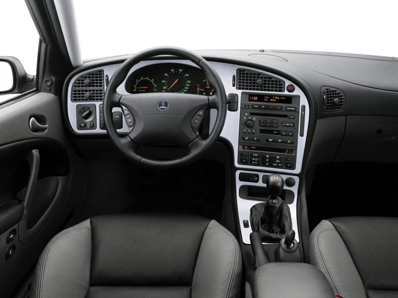 Saab 9-5 2004 салон
