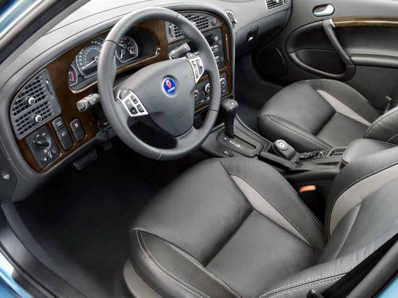 Saab 9-5 2005 салон