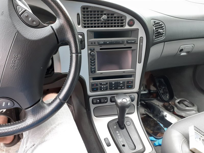 Saab 9-5 2004 салон