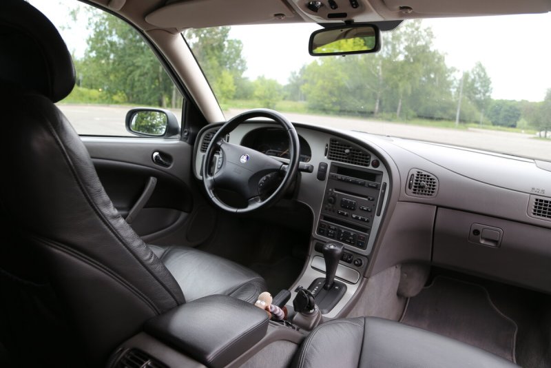 Saab 9-5 Рестайлинг 2003