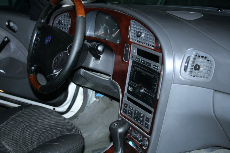 Saab 9-5 1998 салон