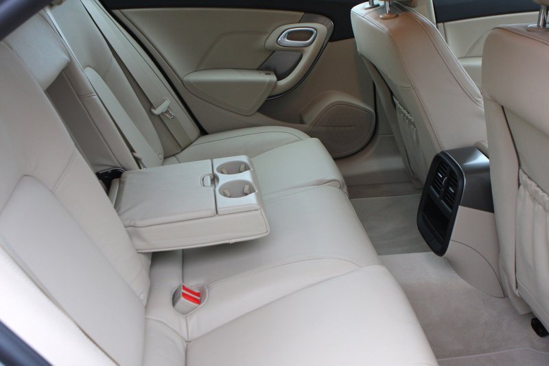 Saab 9-5 2012 салон