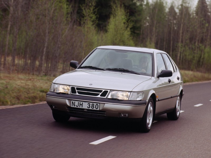 Saab 900 98