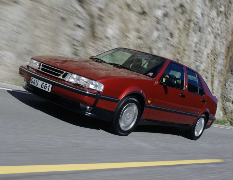Saab 9000 CS