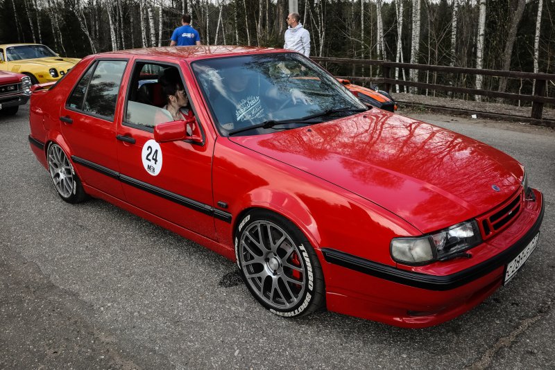 Сааб 9000 AERORED