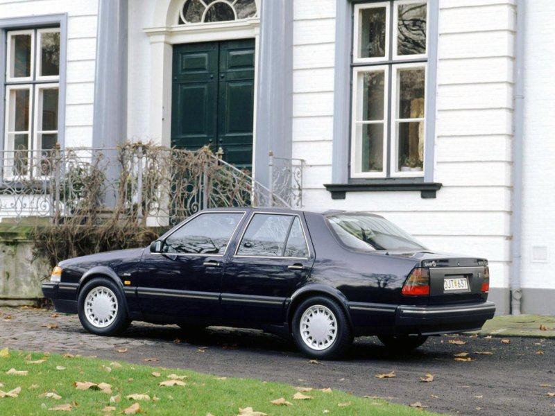 Saab 9000 1
