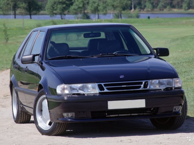 Saab 9000 хэтчбек