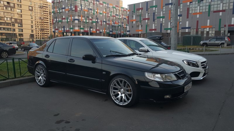 Тонированный Saab 9-5