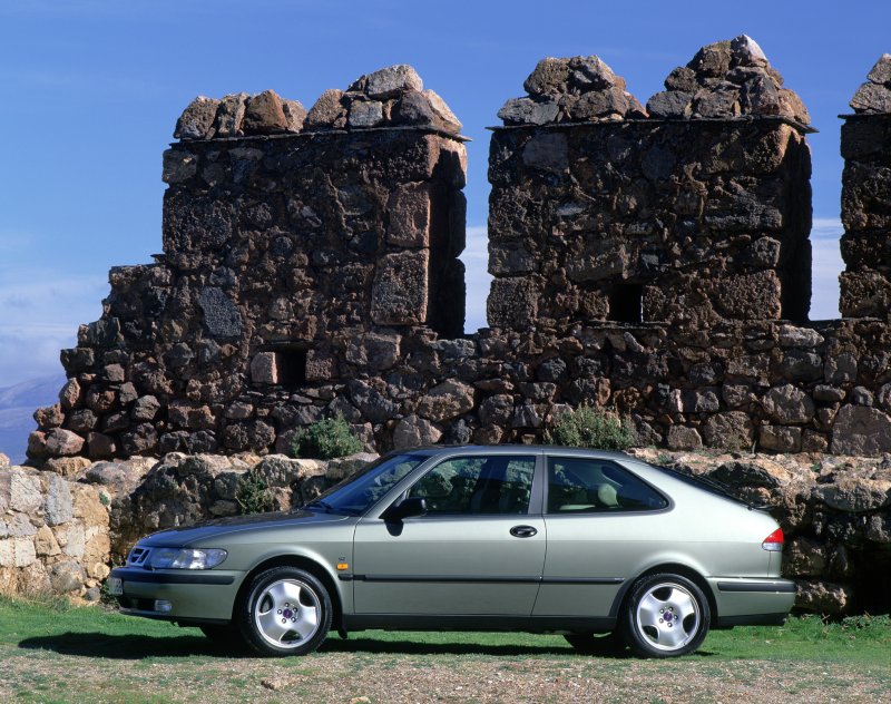 Saab 9-3 1 поколение