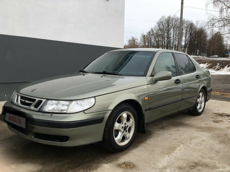 Saab машина 9-5 1998