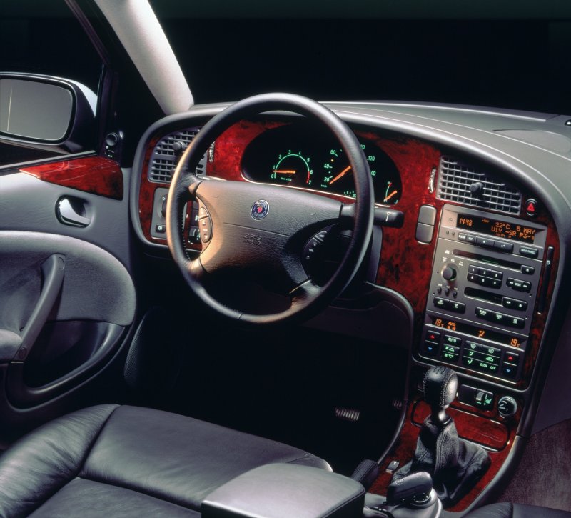 Saab 9-5 2003 салон