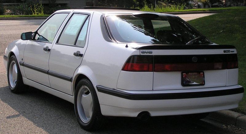 Saab 9000 Turbo хэтчбек