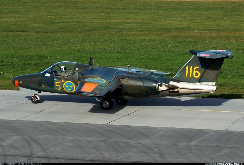 Saab 105