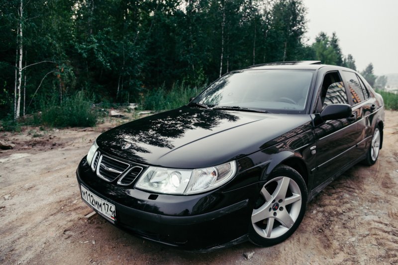 Сааб 9-5 2002 года