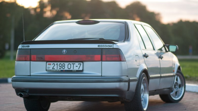 Saab 9000 на Топорах