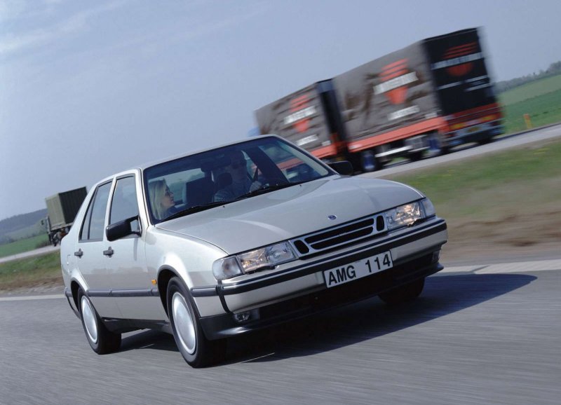 Saab 9000