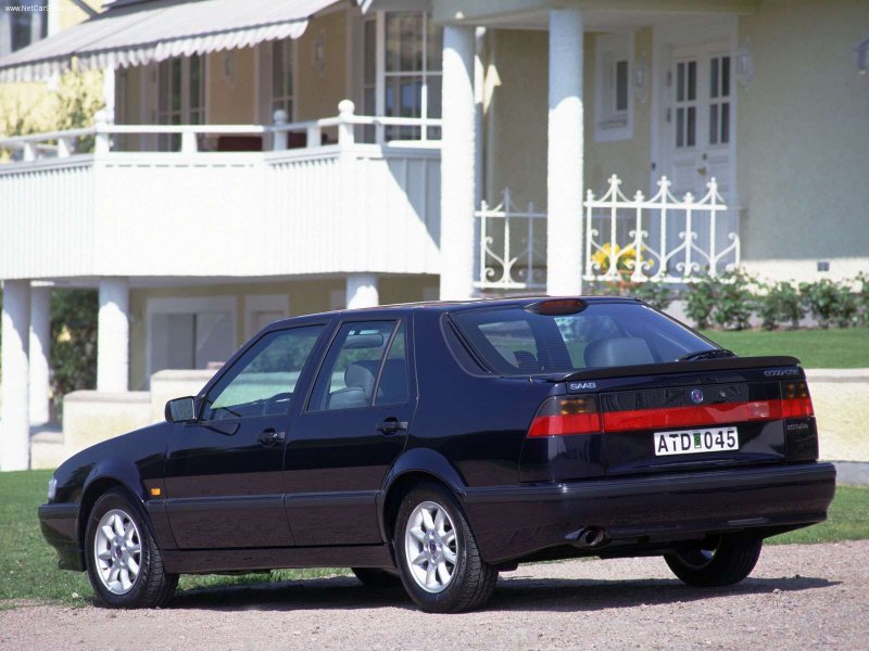 Saab 9000 CSE