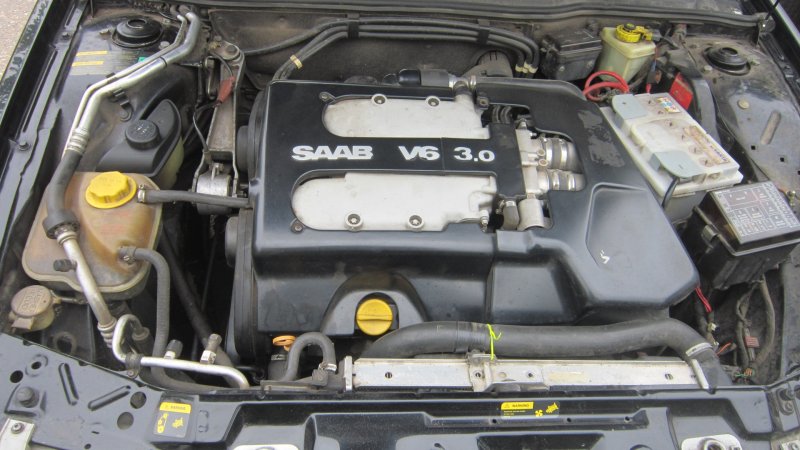 Saab 9000 v6