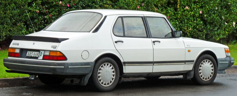 Saab 900 2011