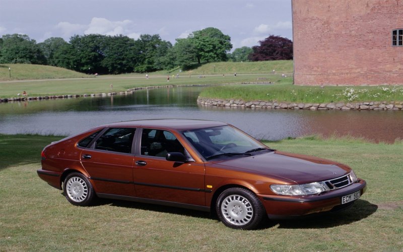 Saab 1998