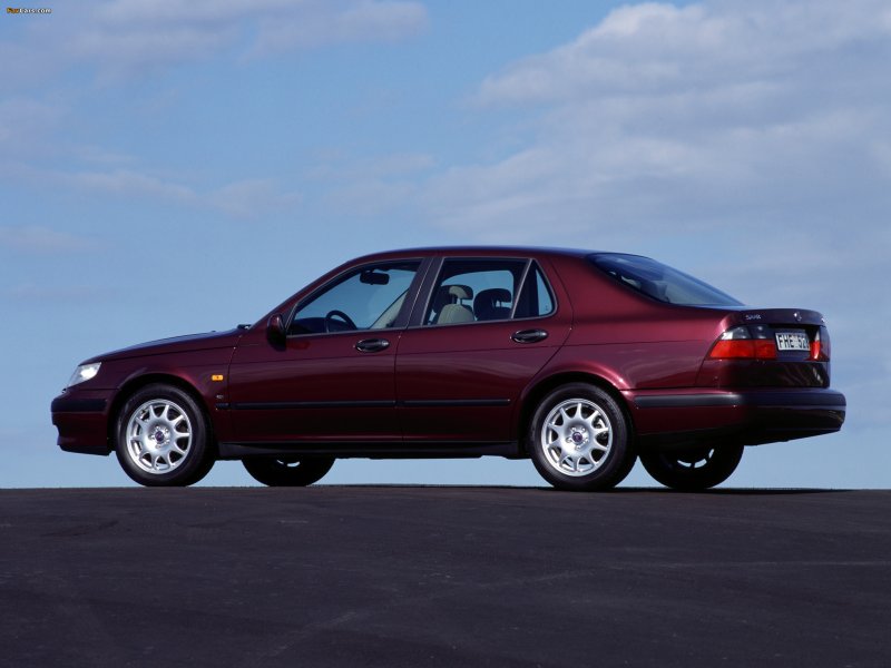 Saab 9-5 седан