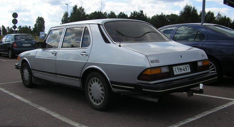 Saab 900 1985