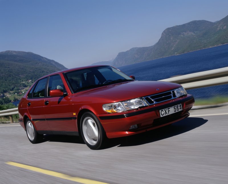 Saab 900 Talladega