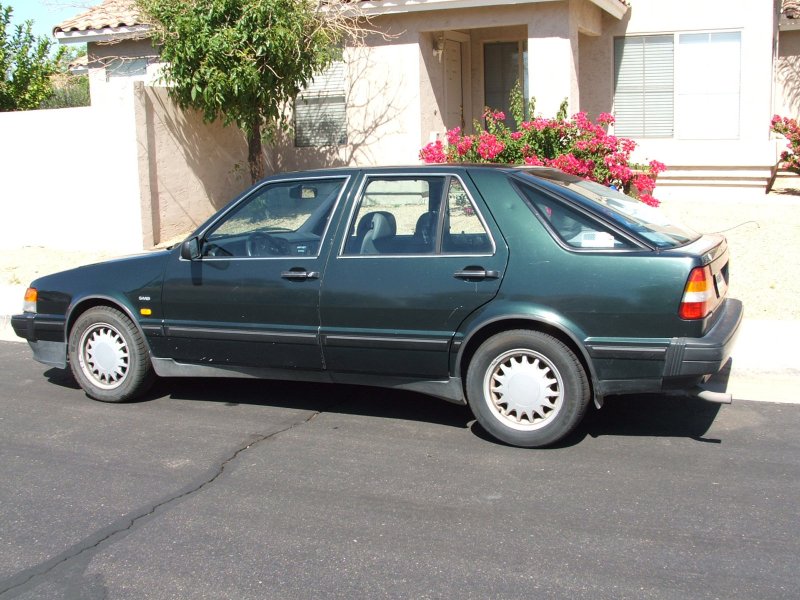 Saab 9000 1991 седан