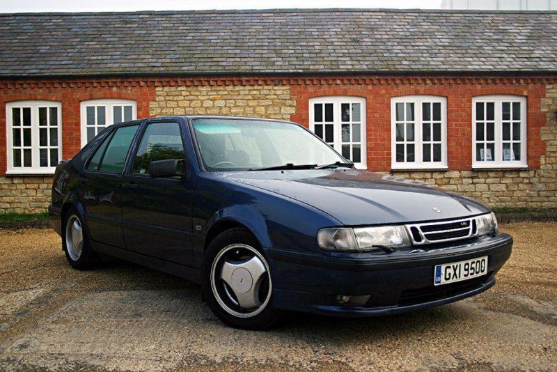Saab 1995