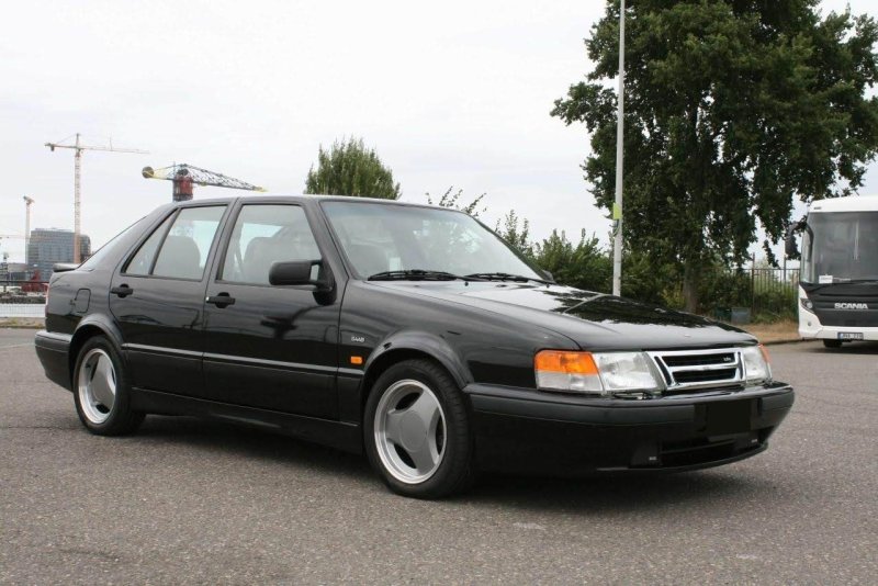 Saab 9000 2.3