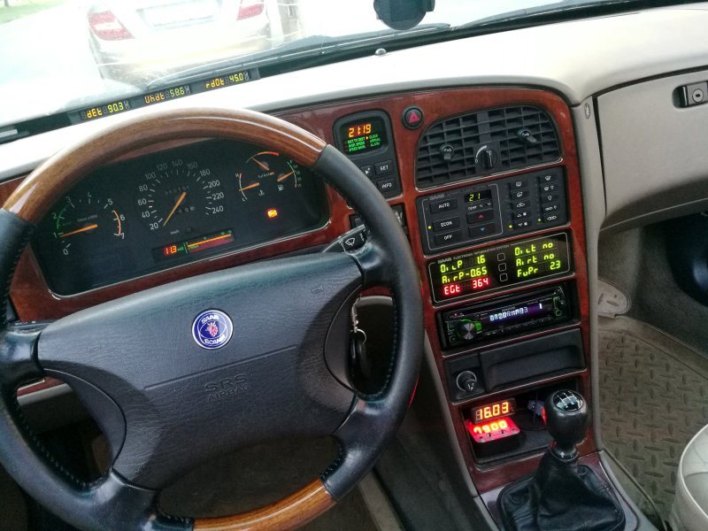 Saab 9000 Interior