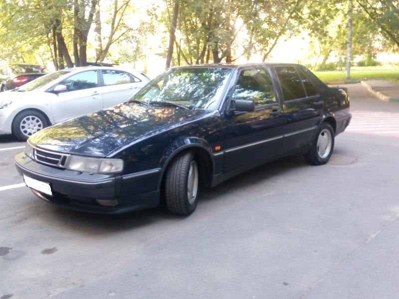 Сааб 9000 седан