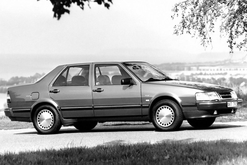 Saab 9000 1