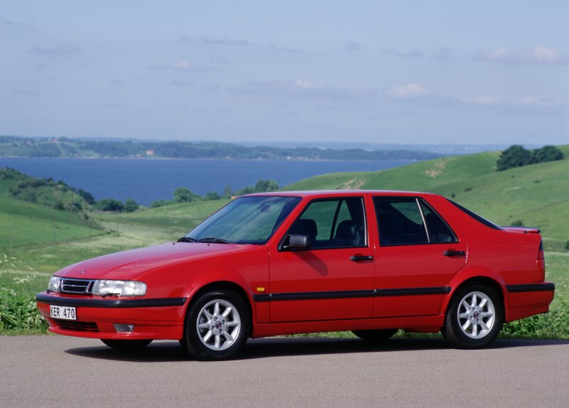 Saab 9000