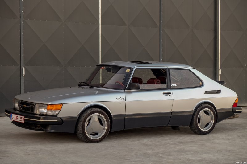 Saab 900 Turbo Aero