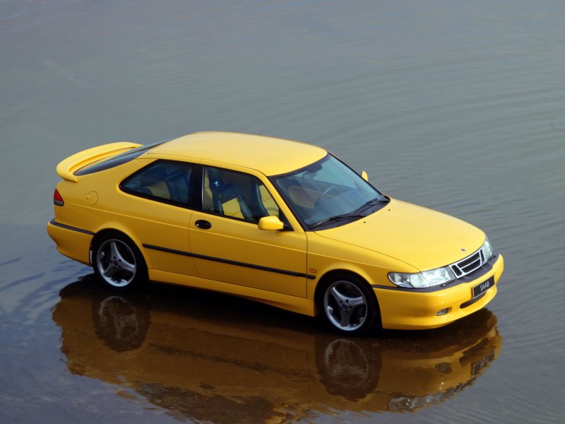 Saab 900 купе